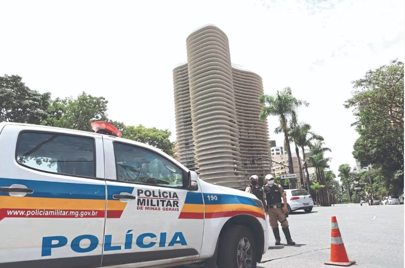 Idosa de 91 anos suspeita de tráfico de drogas em BH ficará em prisão domiciliar