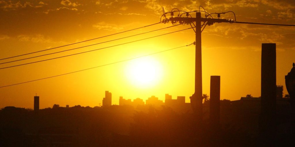 Minas deve ter nova onda de calor nos próximos dias, com temperatura na casa dos 42ºC