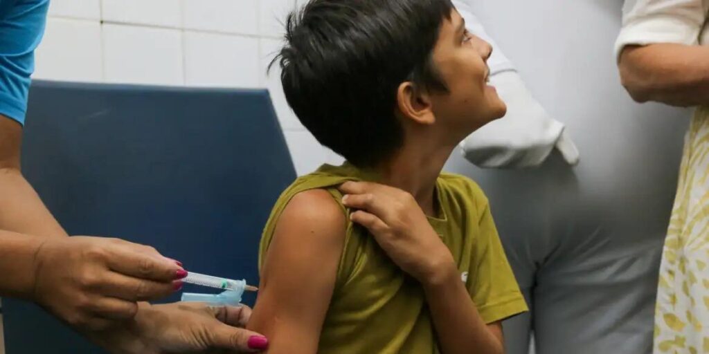 Crianças e adolescentes representam 1 a cada 4 mineiros com dengue