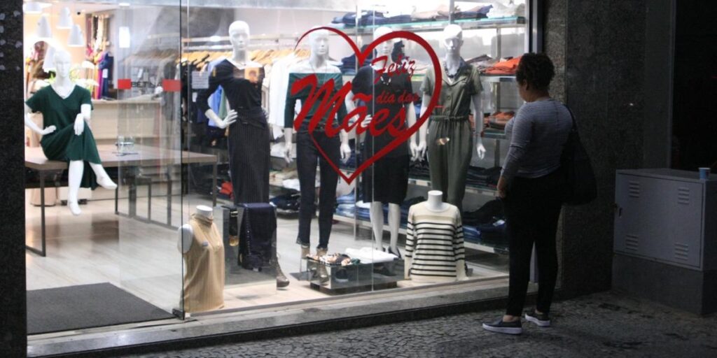 Dia das Mães deve movimentar R$ 14,37 bi no Brasil; faturamento em Minas pode chegar a R$ 1,79 bi