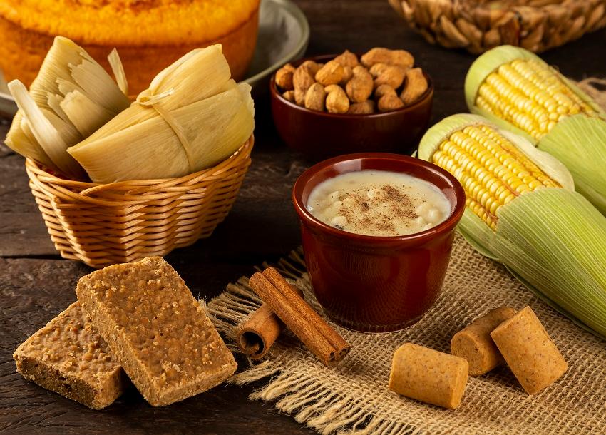 Festas juninas: doce de leite e canjica ficam mais baratos, e coco e amendoim encarecem