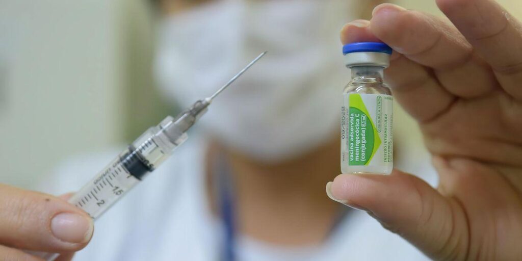 Dose de reforço de vacina contra meningite terá proteção maior