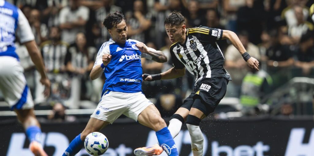 Clássico mineiro termina empatado e marcado por polêmicas de arbitragem na Arena MRV