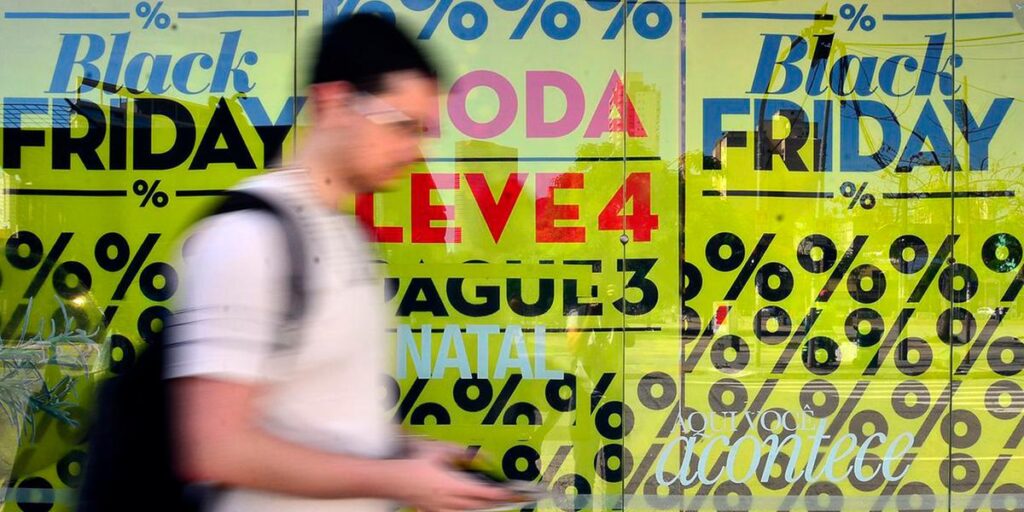 Black Friday: número de consumidores dispostos a gastar cresce em 2025, mas total não chega a 30%