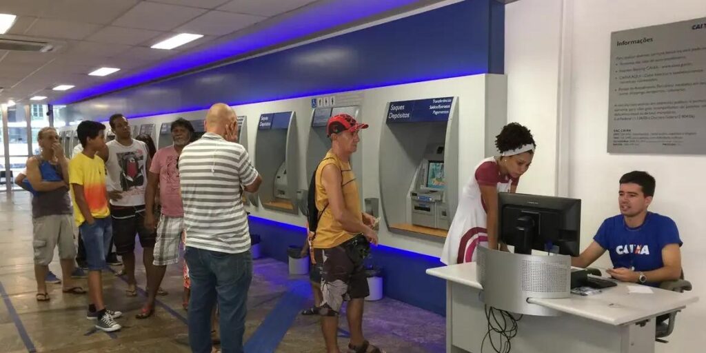 Agências bancárias ficarão fechadas por 4 dias a partir de sexta