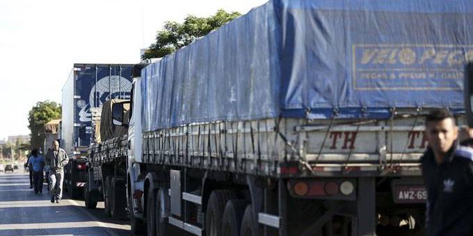 Justiça garante pagamento em dobro a caminhoneiro por trabalho no 1º de maio e outros feriados