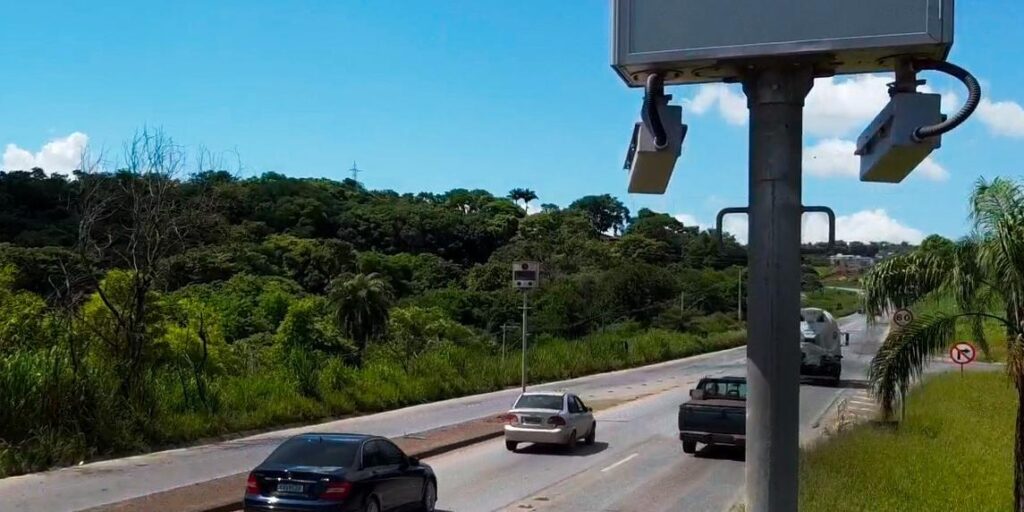 Radares inteligentes vão identificar, em tempo real, veículos roubados nas rodovias mineiras