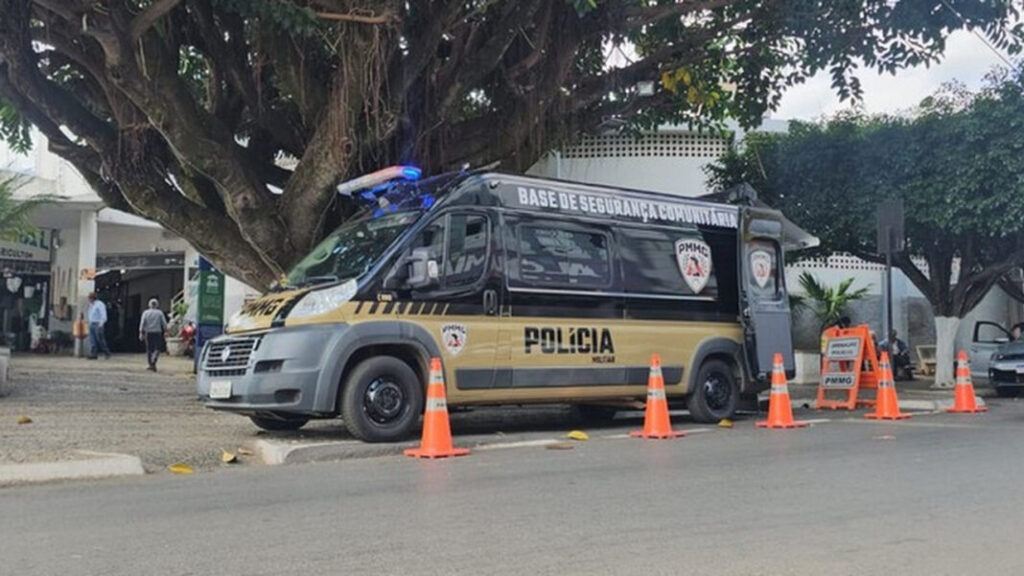 Mãe procura a polícia após descobrir mensagens e relação da filha de 14 anos com o próprio pai em Patos de Minas