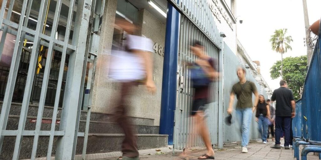 Entenda a dispensa de entrevista para inscrição no Cadastro Único