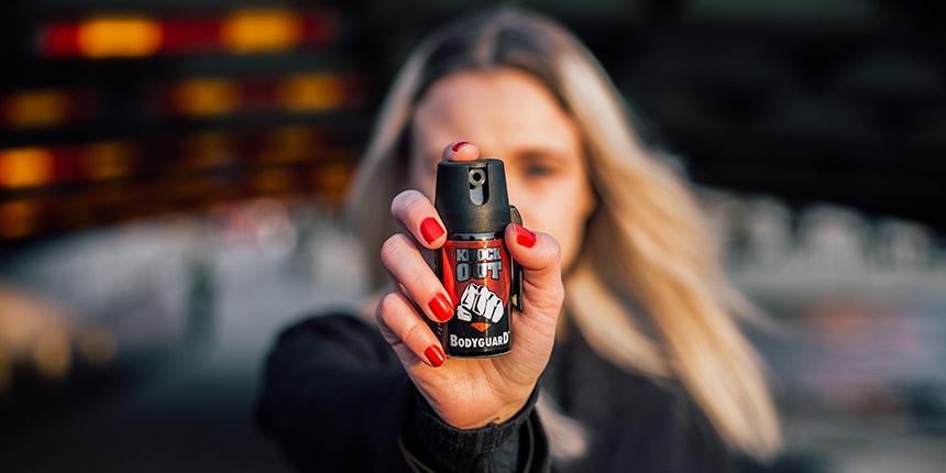 Entenda projeto que regulamenta venda de spray de pimenta para defesa pessoal de mulheres