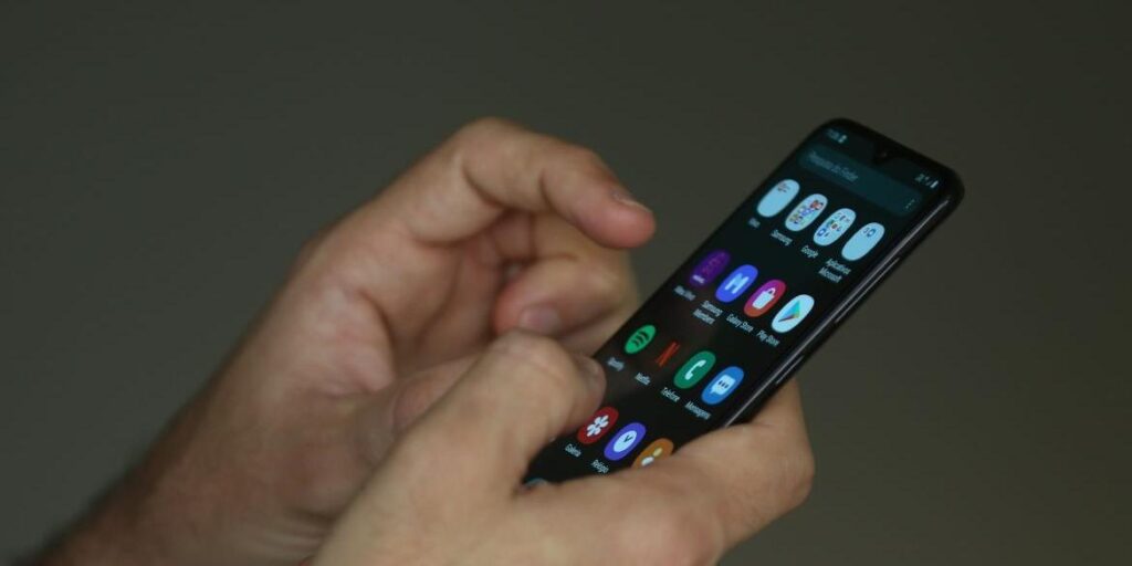 Plataforma oferece escuta em saúde mental para jovens no SUS Digital