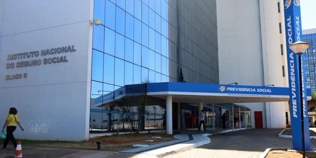 INSS libera consignado sem biometria facial para aposentados