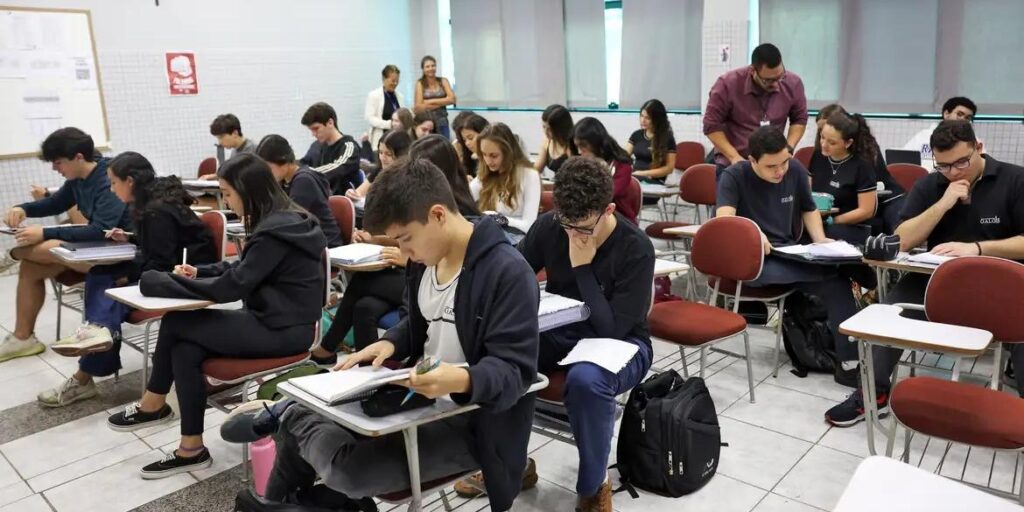 Convocação da lista de espera do Fies no 2º semestre termina na quinta