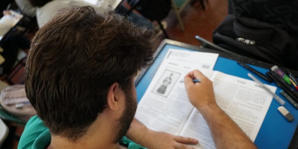 Guia do Enem reúne orientações e métodos de estudo para provas